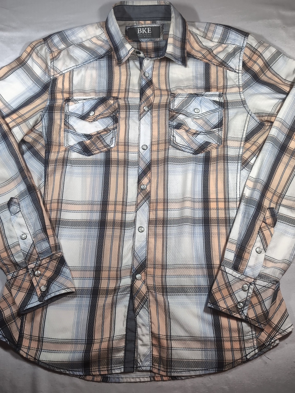BKE Men’s Peach and Light Grey Plaid Button-Down Shirt